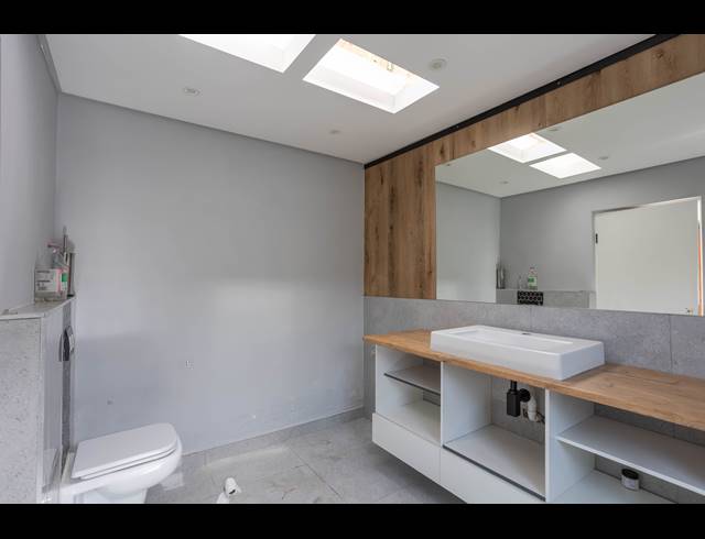 2 BEDROOM FREEHOLD FOR SALE IN WYNBERG